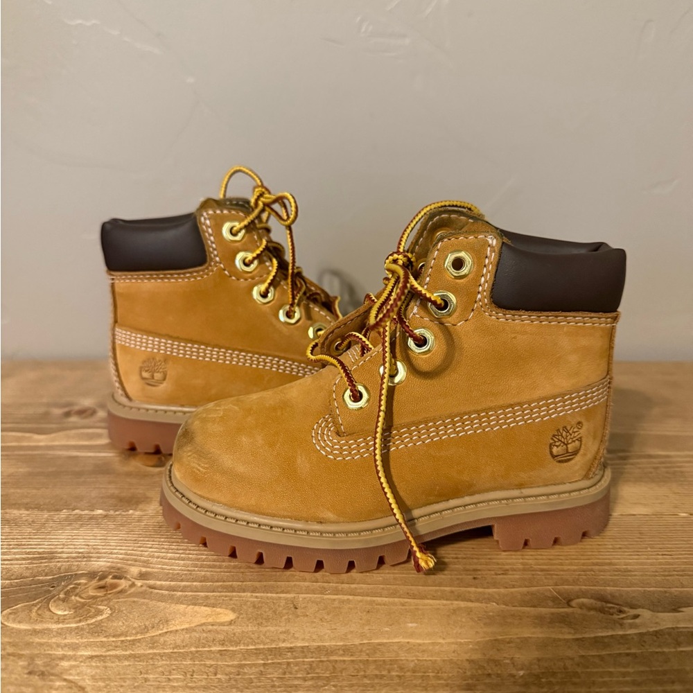 Timberland boots 8c for toddler